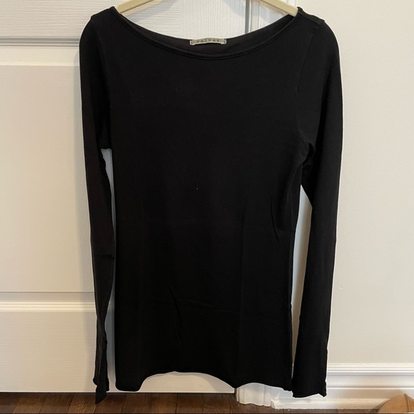 Black longsleeve Velvet - Picture 1 of 4